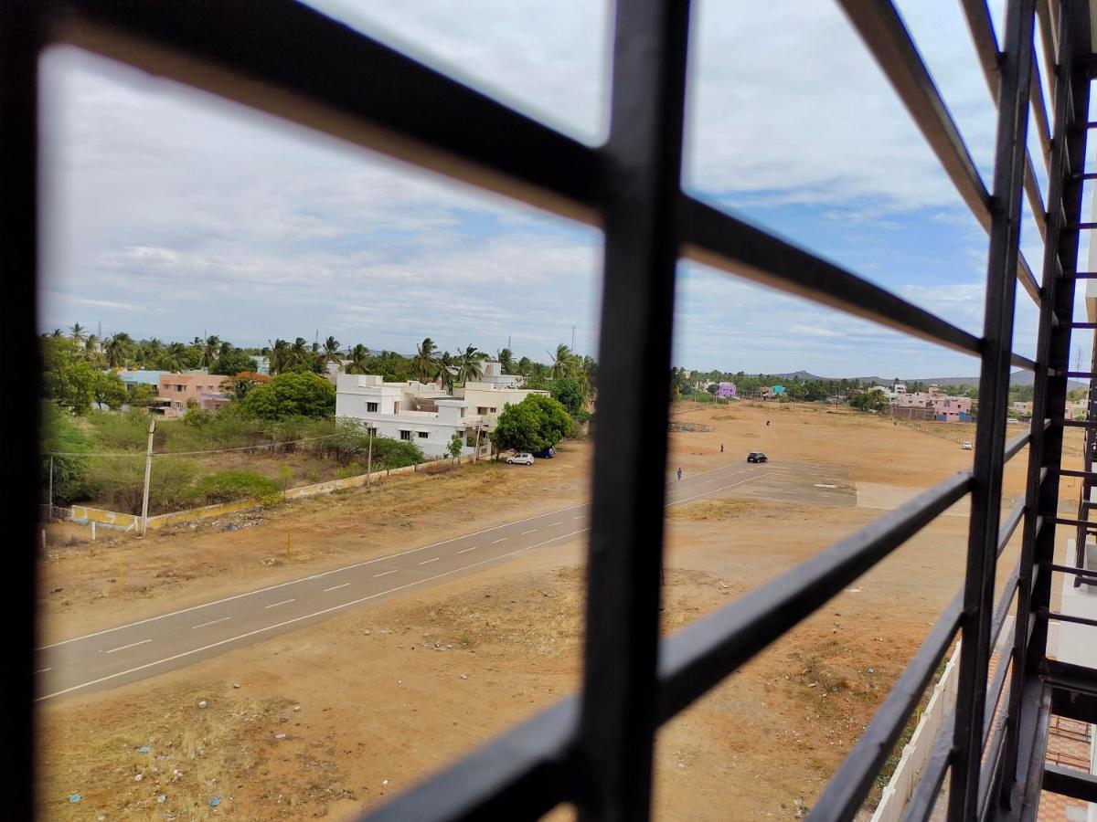 Hotel John Towers Tirunelveli Exterior foto